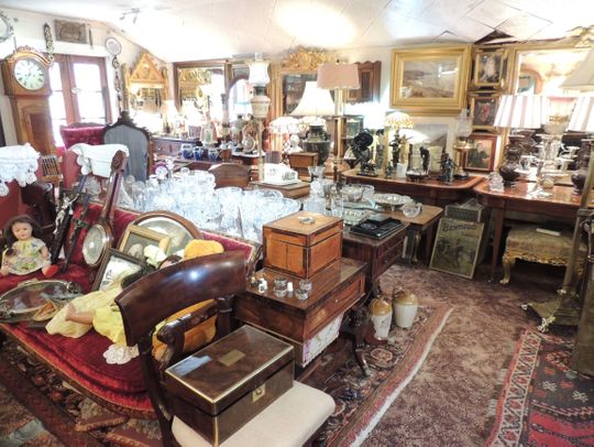 Blackwater Antiques