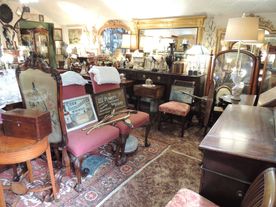 Blackwater Antiques