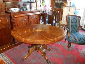 Antique wooden circular table 